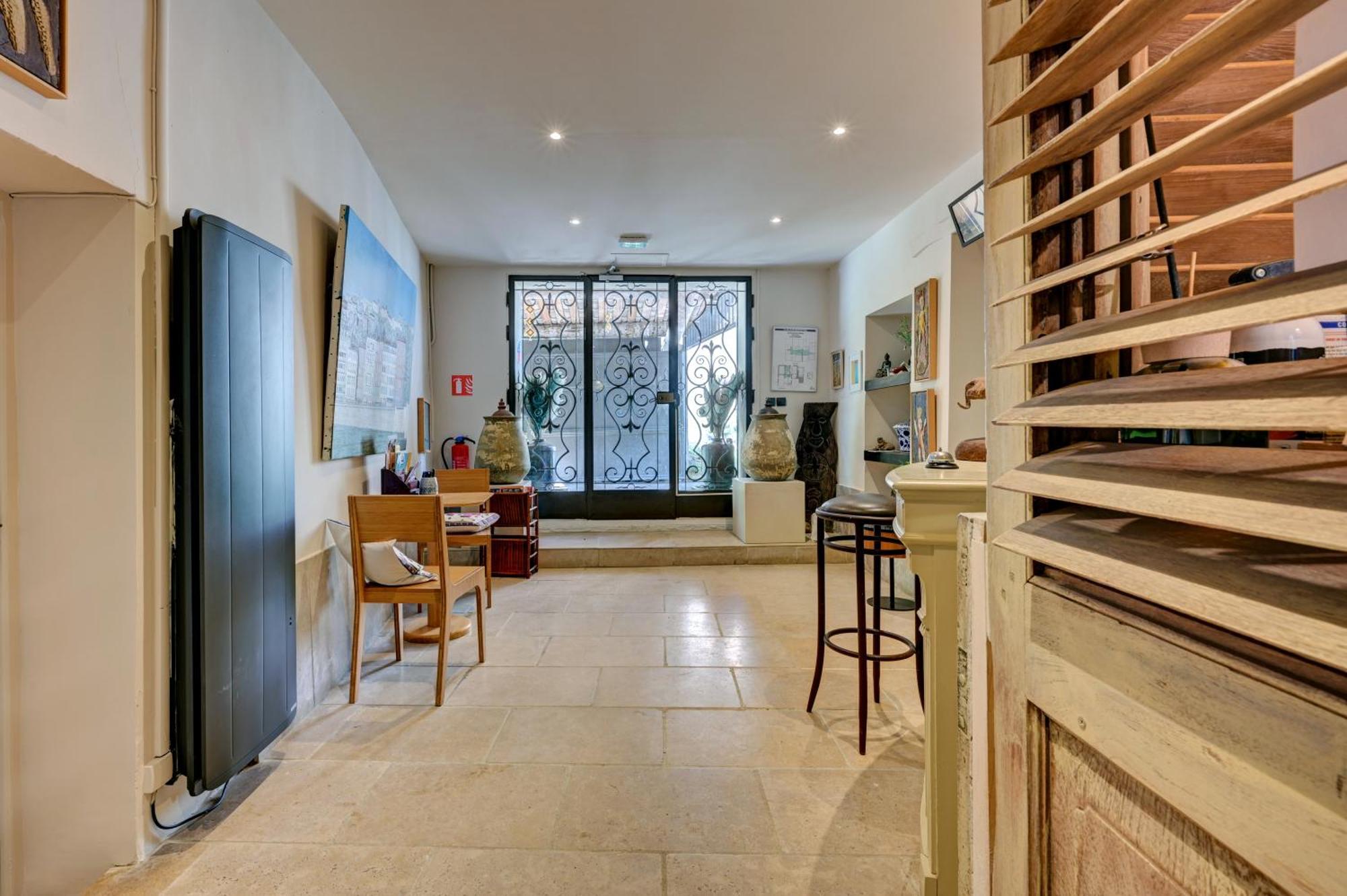 Hostellerie Le Paradou Лурмарен Екстериор снимка